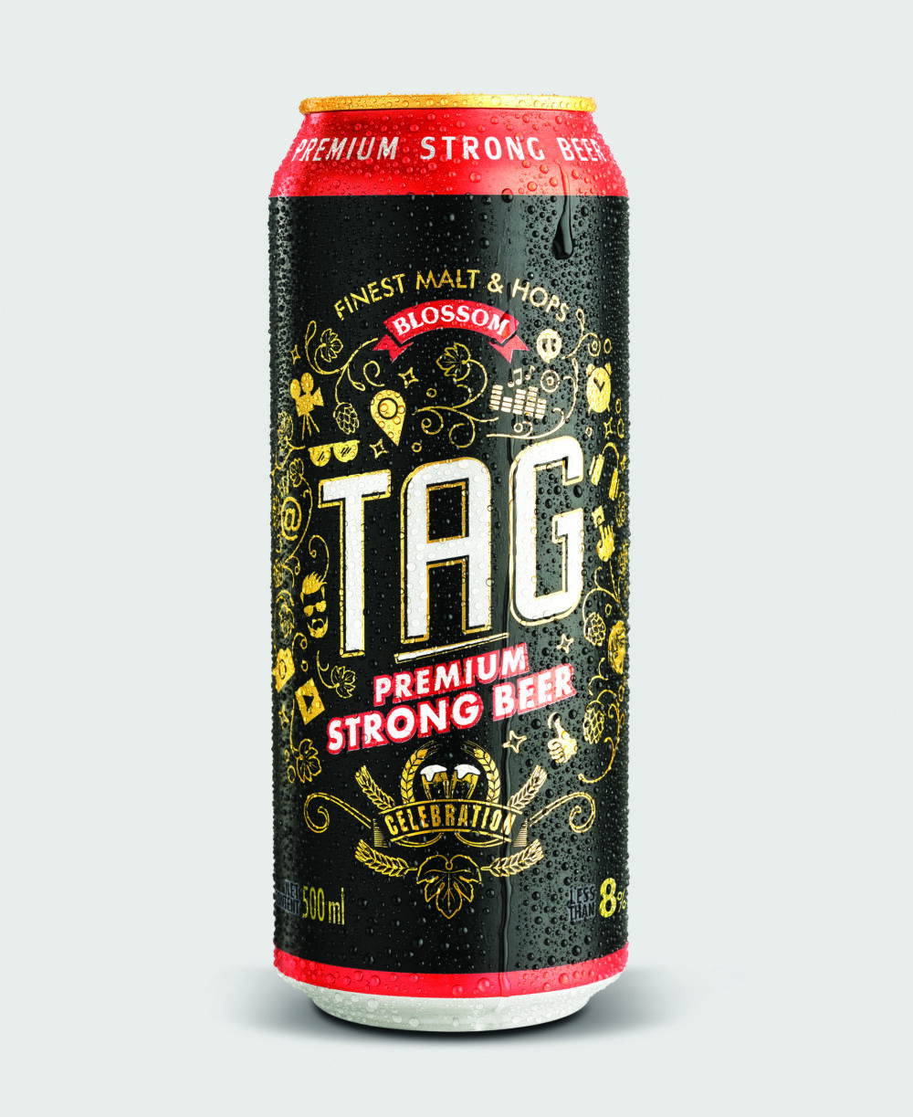 Tag Premiuim Strong Beer can copy